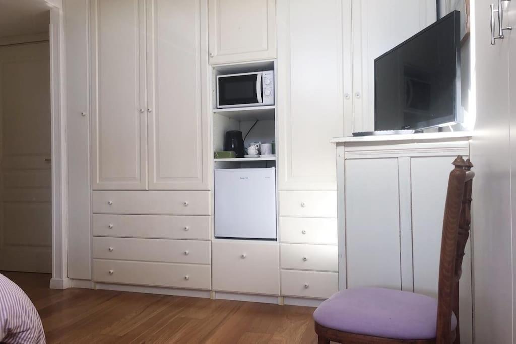 Lovely Independent Mini-apartment In Appartamento *